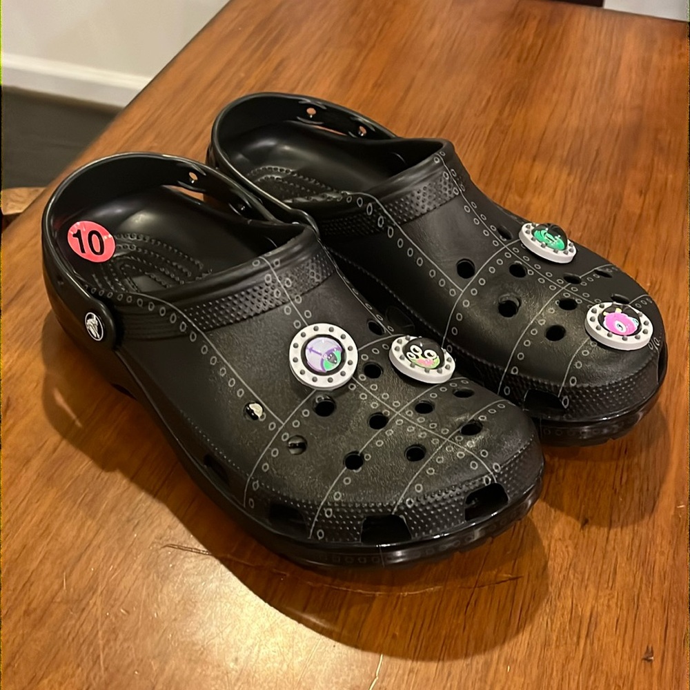 Crocs X Ron English Area 54 Clogs Shoe Sandals new Black Men’s Size 10